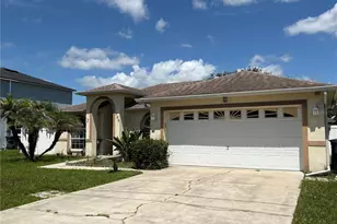 705 Robin Ct, Poinciana, FL 34759 - Photo 1