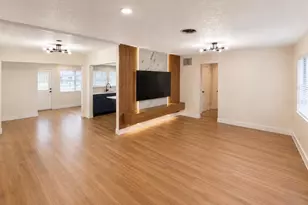3101 Flowertree Rd, Belle Isle, FL 32812 - Photo 5