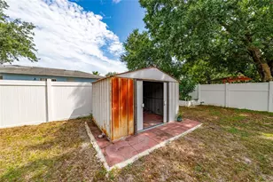 525 Finch Ln, Poinciana, FL 34759 - Photo 29