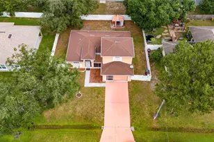 525 Finch Ln, Poinciana, FL 34759 - Photo 3