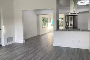 3318 Debbie Dr, Orlando, FL 32806 - Photo 15