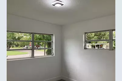3318 Debbie Drive, Orlando, FL 32806 - Photo 37