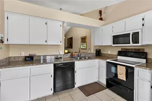 3219 Villa Way Cir, Saint Cloud, FL 34769 - Photo 3