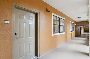 12521 Floridays Resort Dr, Orlando, FL 32821 - Photo 5