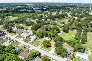 910 Whisler Ct, Saint Cloud, FL 34769 - Photo 35