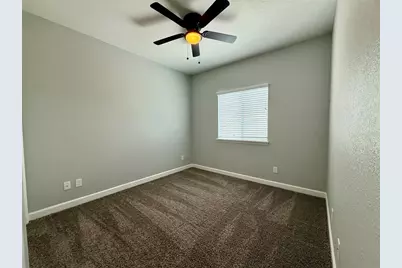 2741 Sycamore Street, Winter Haven, FL 33881 - Photo 9