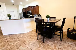 4085 Shadetree Ln, Lakeland, FL 33812 - Photo 11