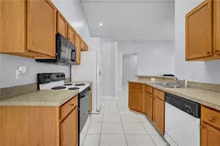 324 Casterton Cir, Davenport, FL 33897 - Photo 9