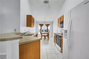 324 Casterton Cir, Davenport, FL 33897 - Photo 7