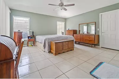 2856 Middleton Circle, Kissimmee, FL 34743 - Photo 43