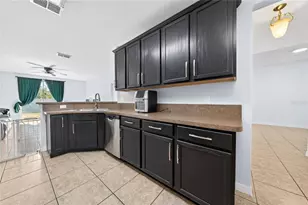 5590 Silver Thistle Ln, Saint Cloud, FL 34772 - Photo 9