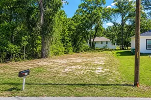 692 E Euclid Ave, Deland, FL 32724 - Photo 1