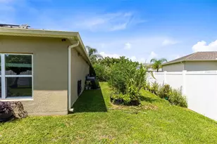 394 Blue Lake Cir, Kissimmee, FL 34758 - Photo 21