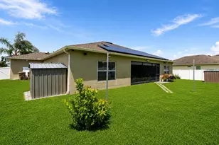 394 Blue Lake Cir, Kissimmee, FL 34758 - Photo 19