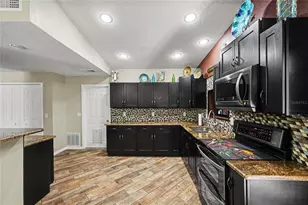 6038 Wedgewood Cir, Orlando, FL 32808 - Photo 11