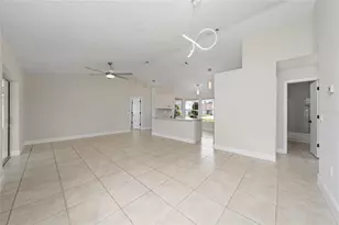 2042 Gamboge Dr, Orlando, FL 32822 - Photo 13