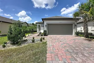 1057 Umbria Dr, Poinciana, FL 34759 - Photo 1