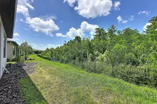 1057 Umbria Dr, Poinciana, FL 34759 - Photo 41
