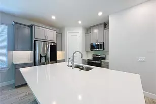 1057 Umbria Dr, Poinciana, FL 34759 - Photo 15