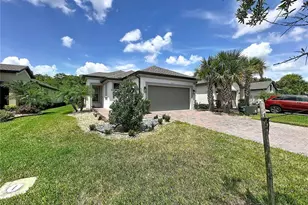 1057 Umbria Dr, Poinciana, FL 34759 - Photo 3
