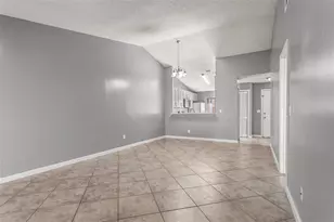 85 Silver Park Cir, Kissimmee, FL 34743 - Photo 5