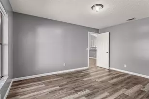 85 Silver Park Cir, Kissimmee, FL 34743 - Photo 13
