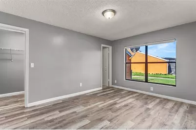 85 Silver Park Circle, Kissimmee, FL 34743 - Photo 9