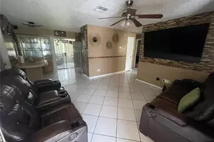 126 Dahlia Dr, Kissimmee, FL 34743 - Photo 3