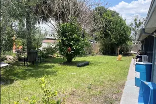 126 Dahlia Dr, Kissimmee, FL 34743 - Photo 17