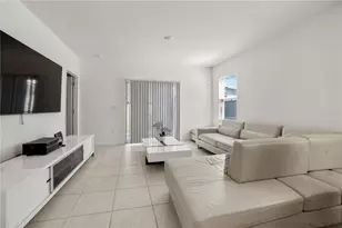817 Boca Vista Ct, Davenport, FL 33896 - Photo 11