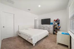 817 Boca Vista Ct, Davenport, FL 33896 - Photo 15