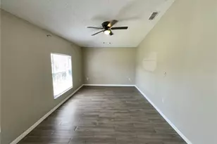 1011 Morvan Ln, Kissimmee, FL 34759 - Photo 9