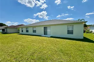 1011 Morvan Ln, Kissimmee, FL 34759 - Photo 15