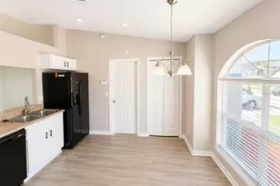 9208 Winchester Estates Ct, Lakeland, FL 33810 - Photo 3