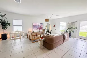 6470 Back Forty Loop, Zephyrhills, FL 33541 - Photo 7