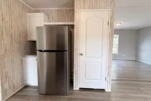 932 SE 40th Pl, Melrose, FL 32666 - Photo 3