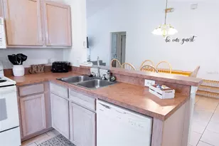128 Pine Cone Dr, Davenport, FL 33897 - Photo 9