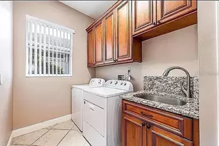 2415 Raven Croft Ct, Orlando, FL 32837 - Photo 27
