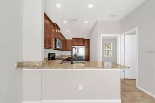 11932 Lorenza Ln, Orlando, FL 32827 - Photo 3