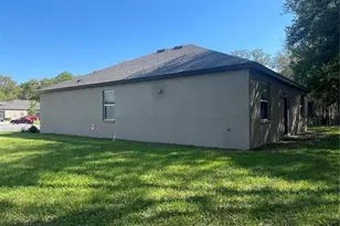 34772 Mulrion Dr, Zephyrhills, FL 33541 - Photo 27