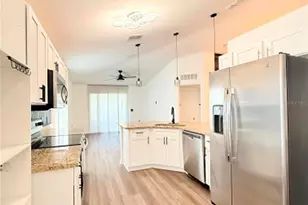 704 Flagstone St, Haines City, FL 33844 - Photo 5