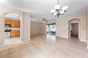 2975 White Cedar Cir, Kissimmee, FL 34741 - Photo 3
