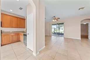 2975 White Cedar Cir, Kissimmee, FL 34741 - Photo 7