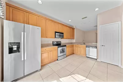 2975 White Cedar Cir, Kissimmee, FL 34741 - Photo 13
