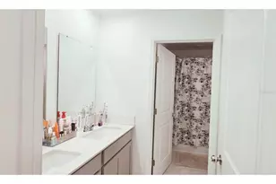 2739 Gentle Rain Dr, Davenport, FL 33837 - Photo 21