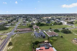 1223 / 1225 NE 15th Ln, Cape Coral, FL 33909 - Photo 35