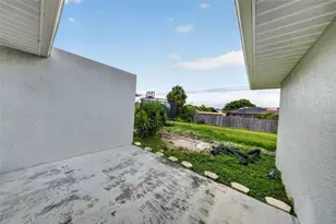 1223 / 1225 NE 15th Ln, Cape Coral, FL 33909 - Photo 29