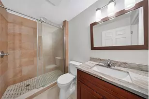 1223 / 1225 NE 15th Ln, Cape Coral, FL 33909 - Photo 25