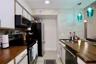 2217 Grand Cayman Ct, Kissimmee, FL 34741 - Photo 5