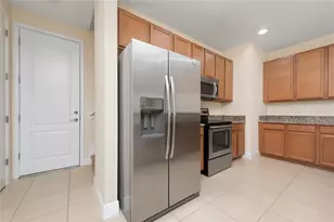 8443 Kelsall Dr, Orlando, FL 32832 - Photo 3